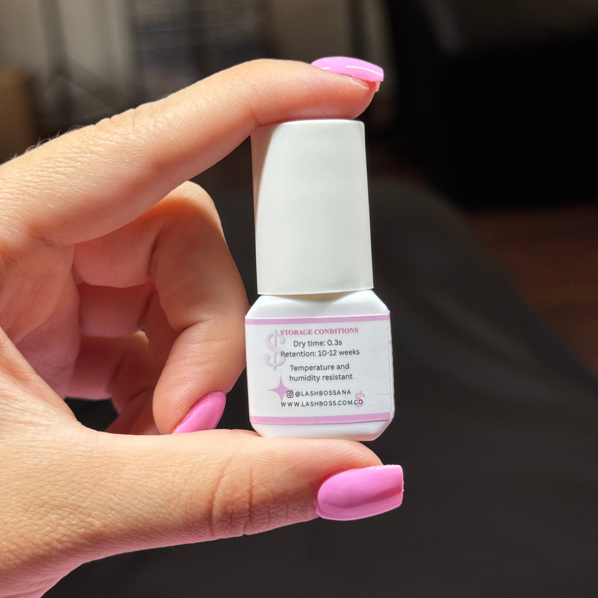 Blush Boss Sensitive Glue