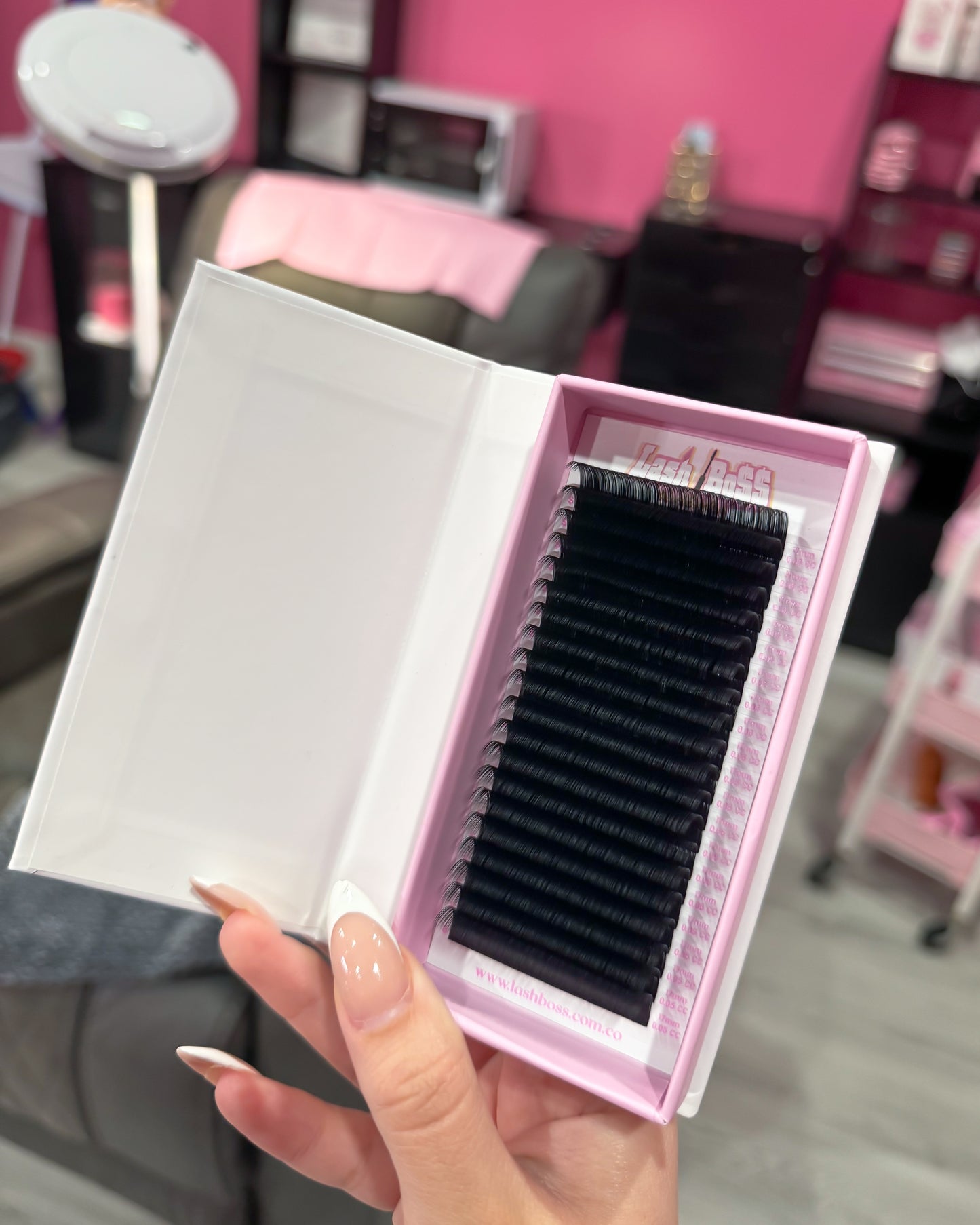 0.05 Luxury Velvet trays