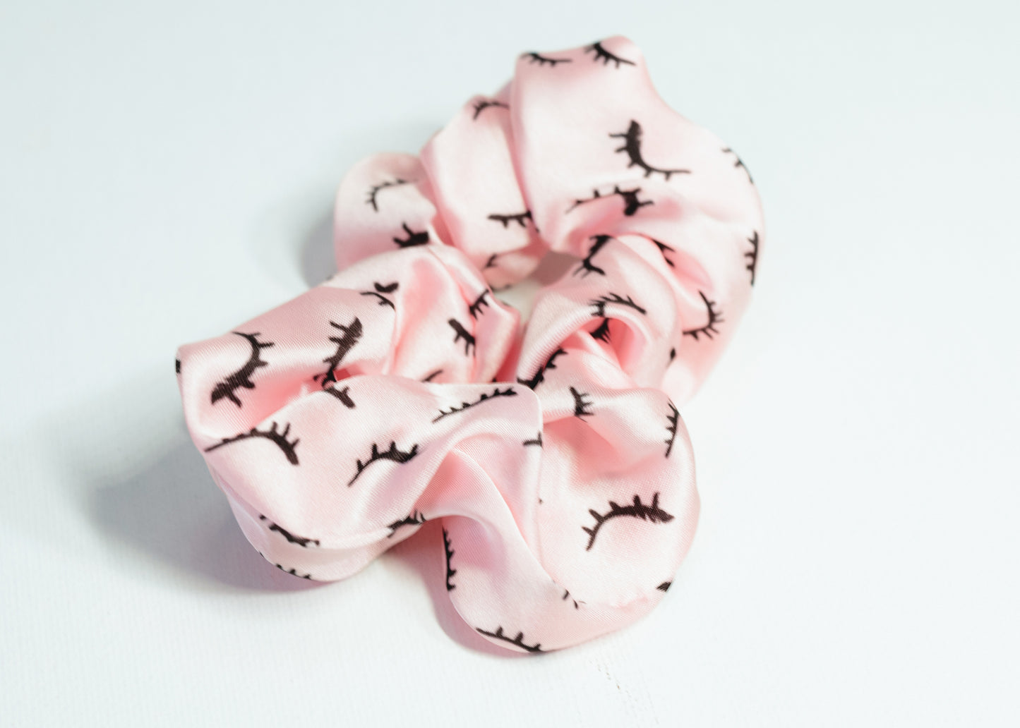 Lash Scrunchie